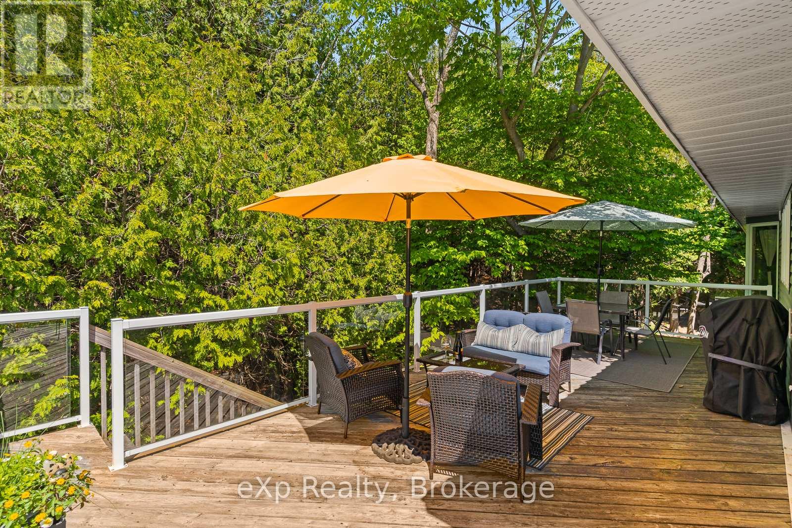 900 Berford Street Property Photo 29