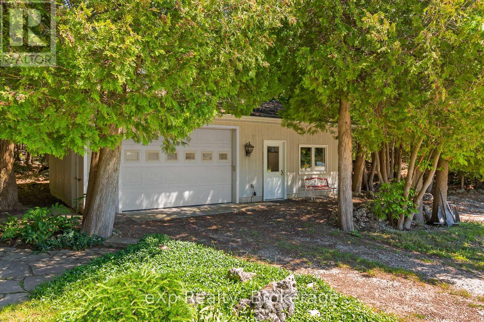 900 Berford Street Property Photo 32