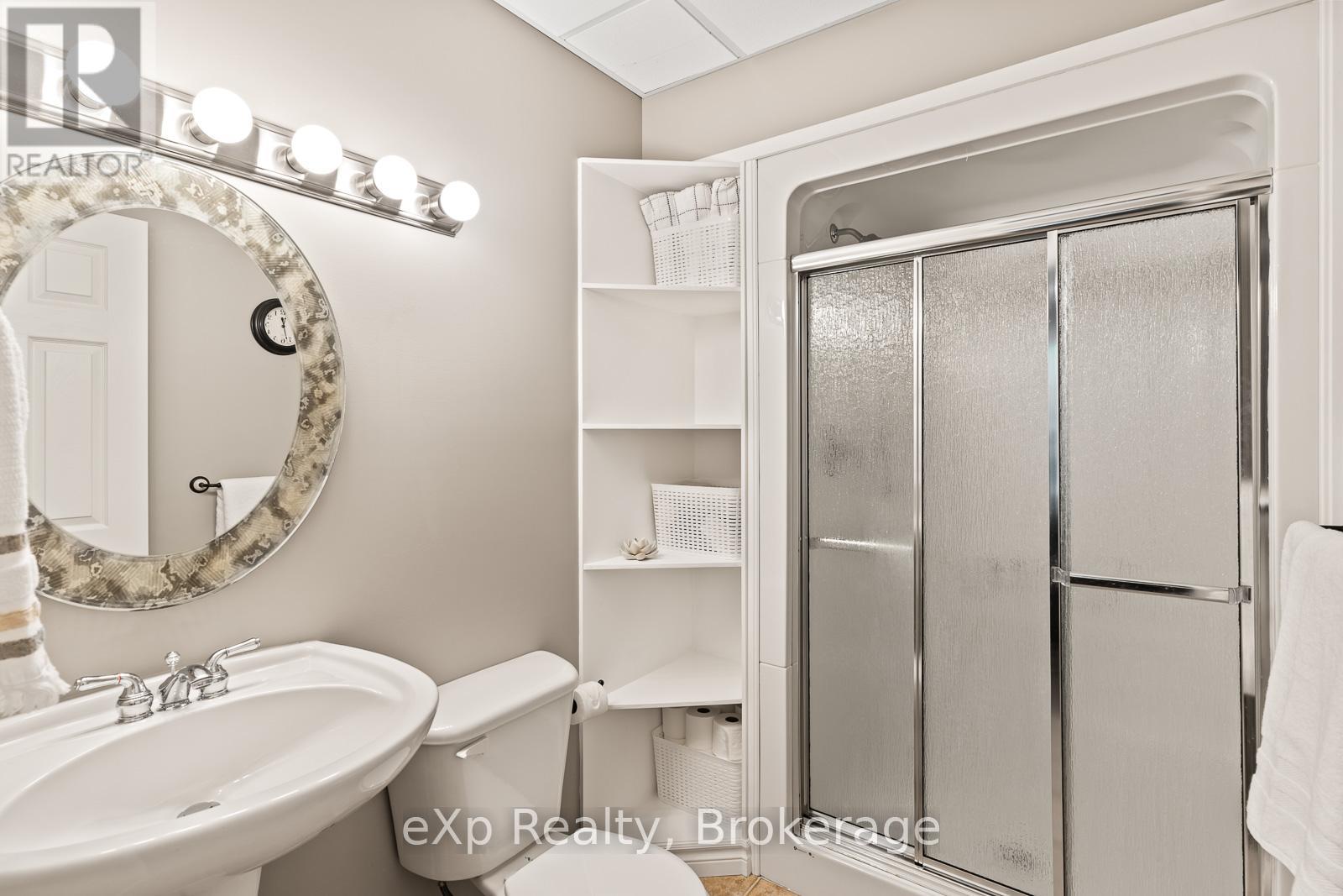 900 Berford Street Property Photo 37