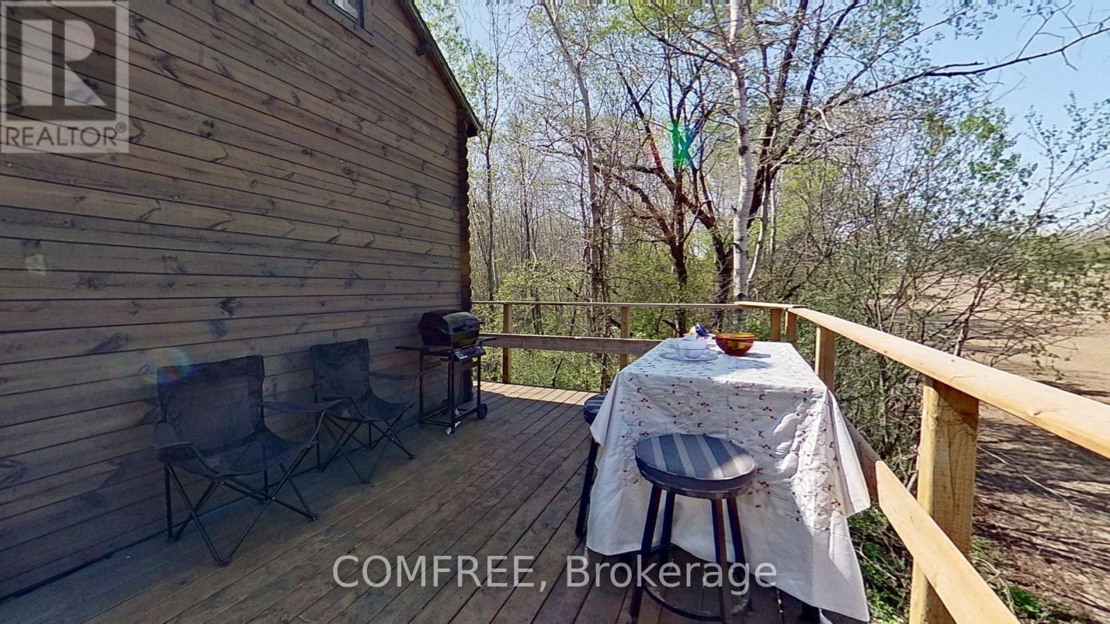 375500 37th Line Property Photo 7