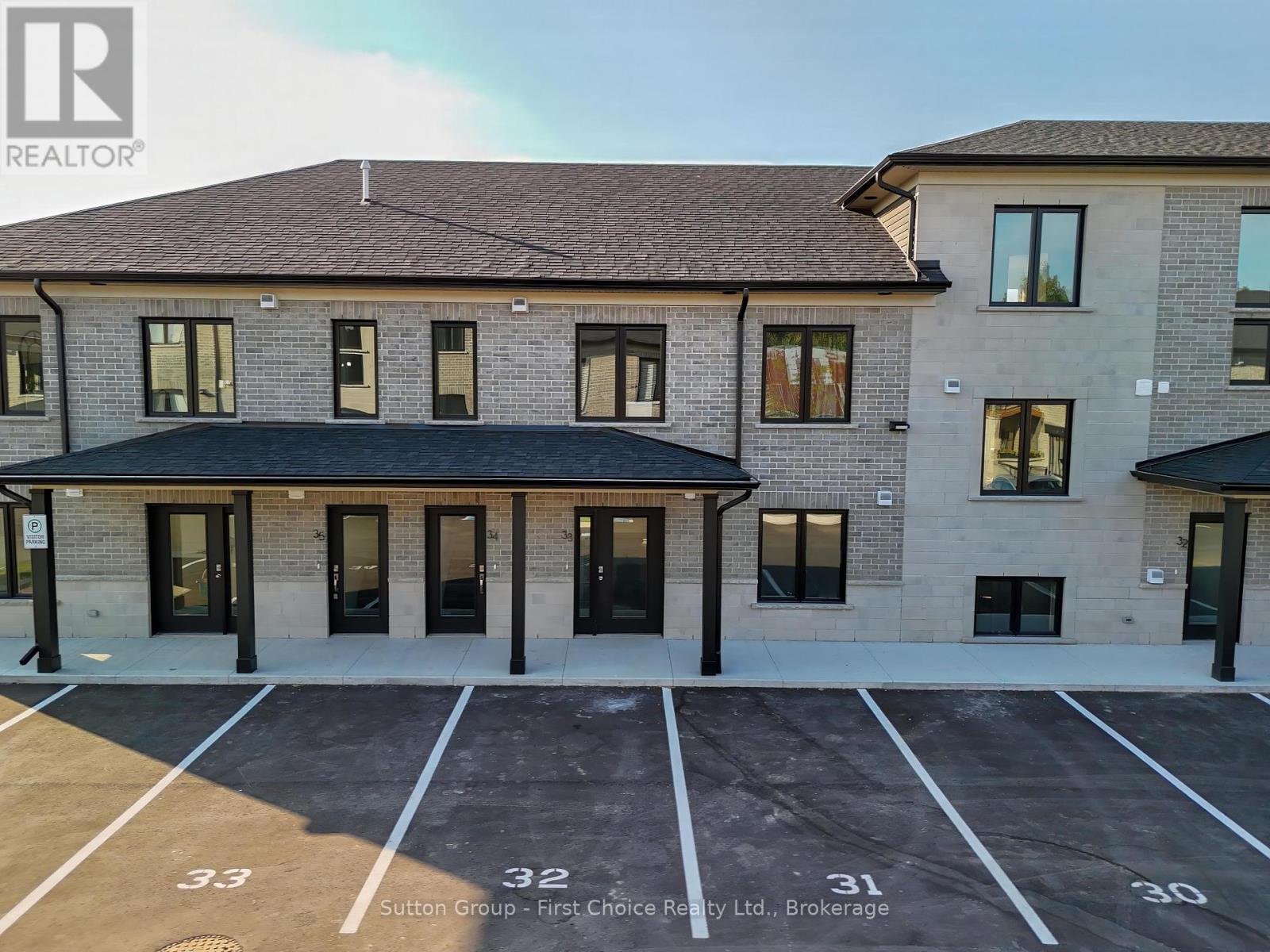 Unit 37 - 3202 Vivian Line Property Photo 29