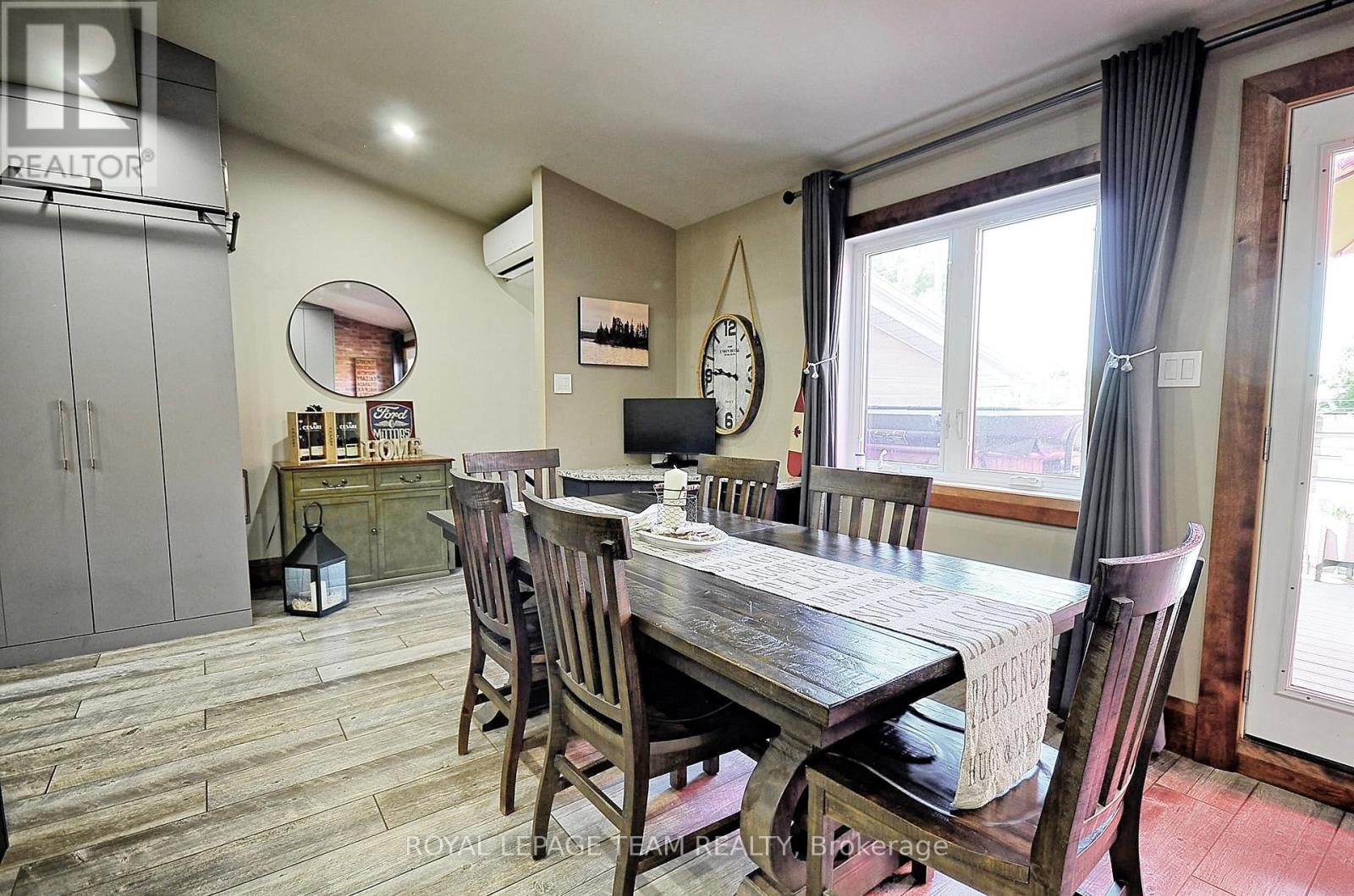 26 Elgin Street W Property Photo 25