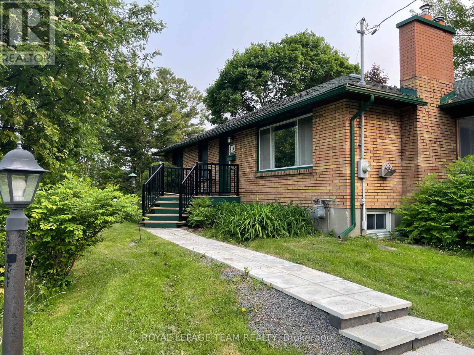 16 Brook Lane Property Photo 1