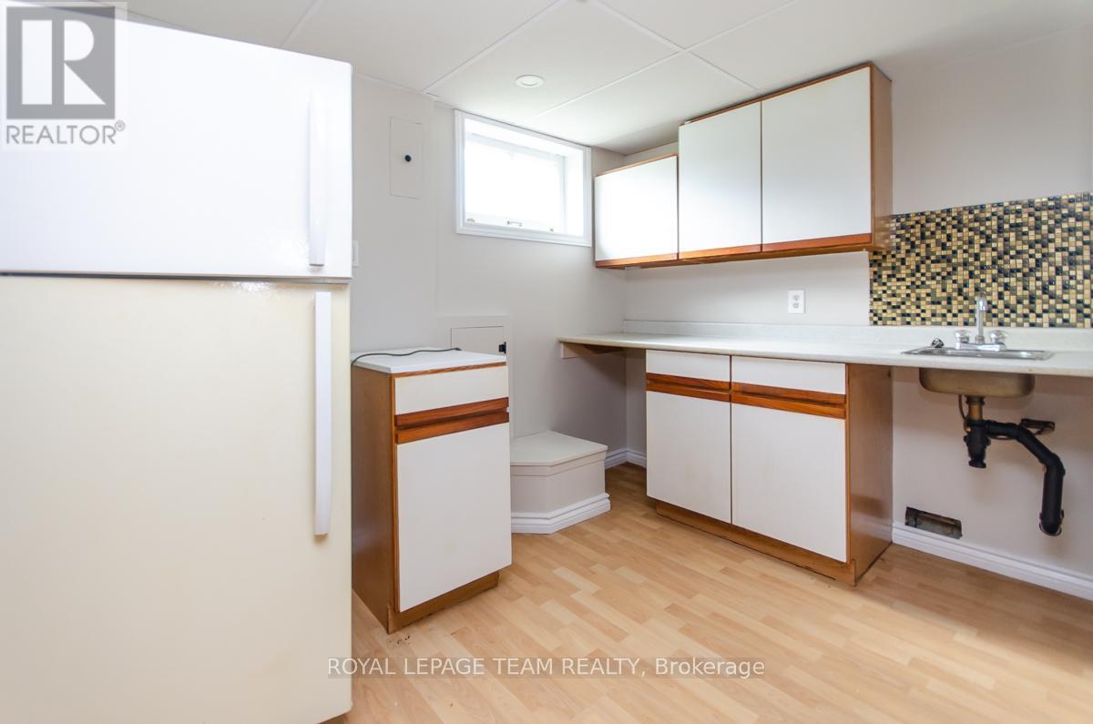 16 Brook Lane Property Photo 17