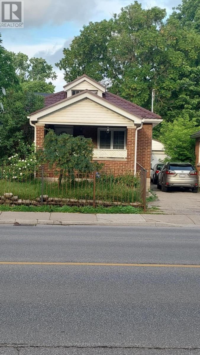 117 Wharncliffe Road N Property Photo