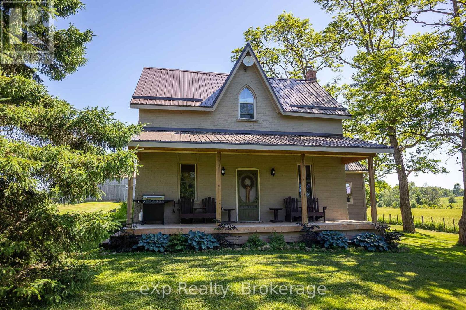 701768 5 Side Road Property Photo 1