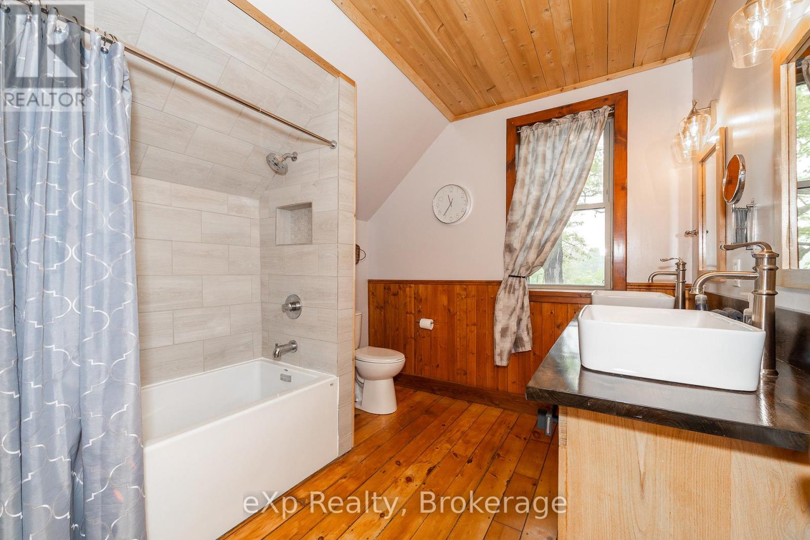 701768 5 Side Road Property Photo 27