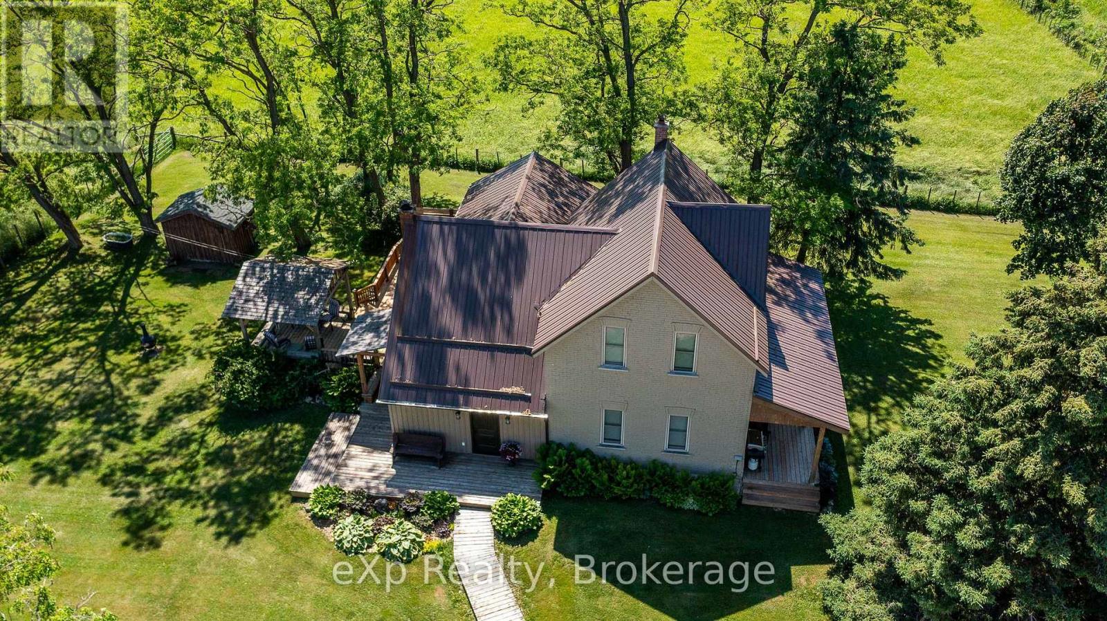 701768 5 Side Road Property Photo 34