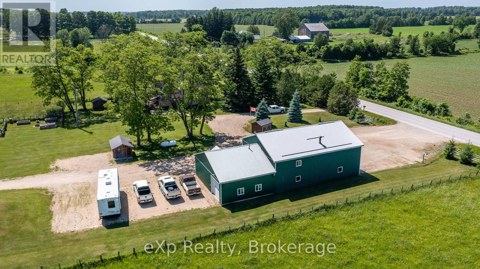 701768 5 Side Road Property Photo 36