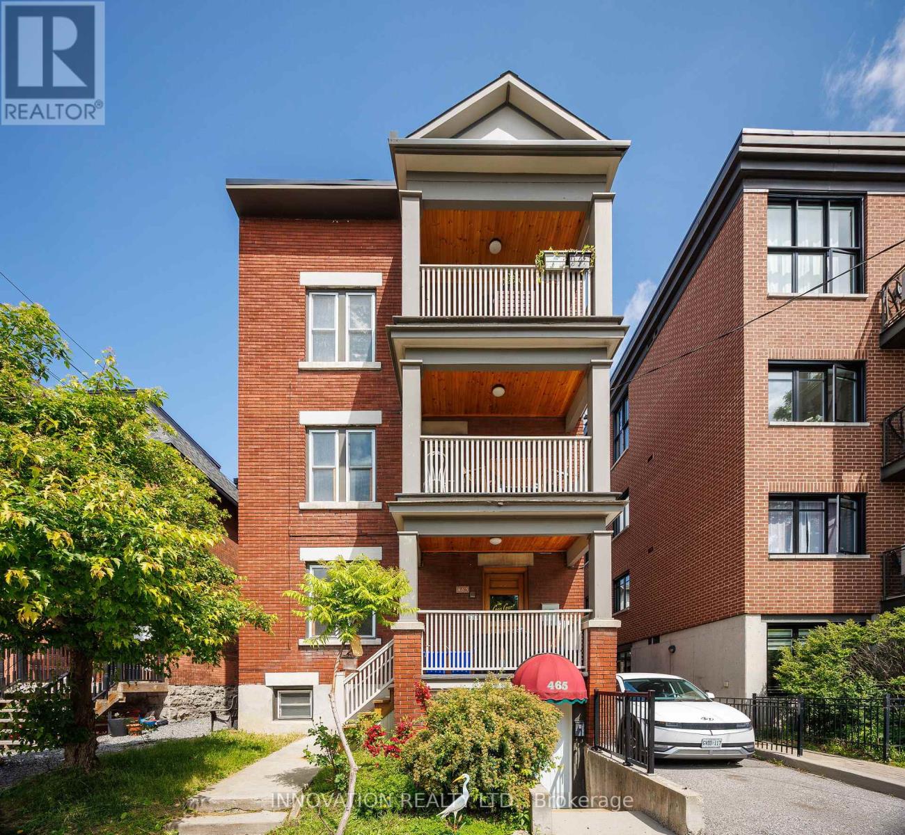 465 MCLEOD STREET Property Photo 1