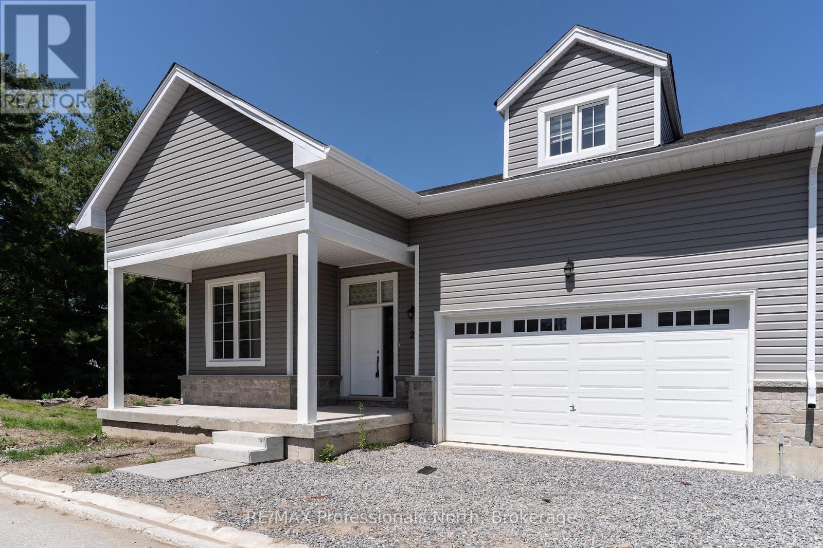 23 Turnberry Court Property Photo 1