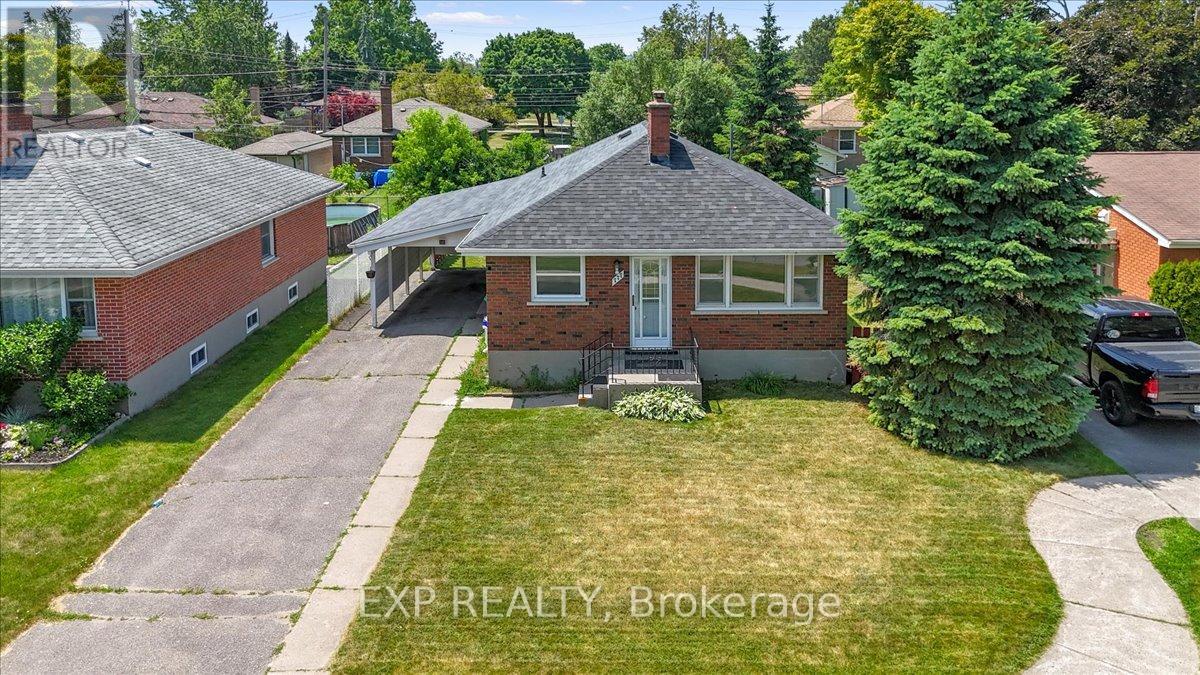 777 BARBARA CRESCENT Property Photo 1