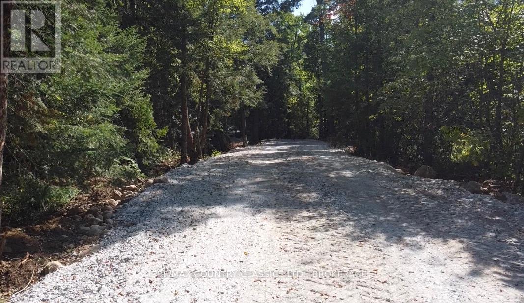 35 Maple View Court Property Photo 7