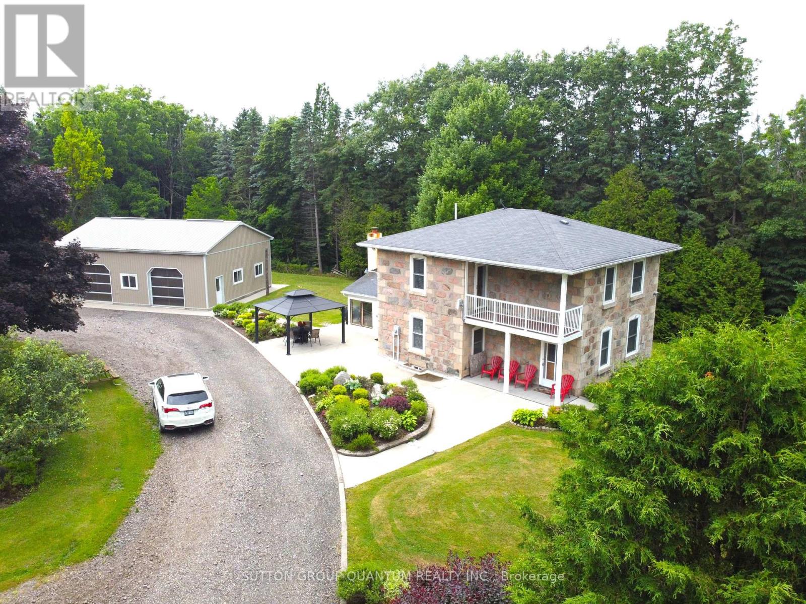 5354 FIFTH LINE Property Photo 1