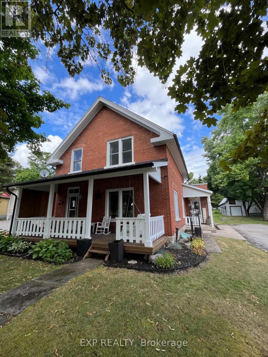 8 MCGILL STREET Property Photo 1
