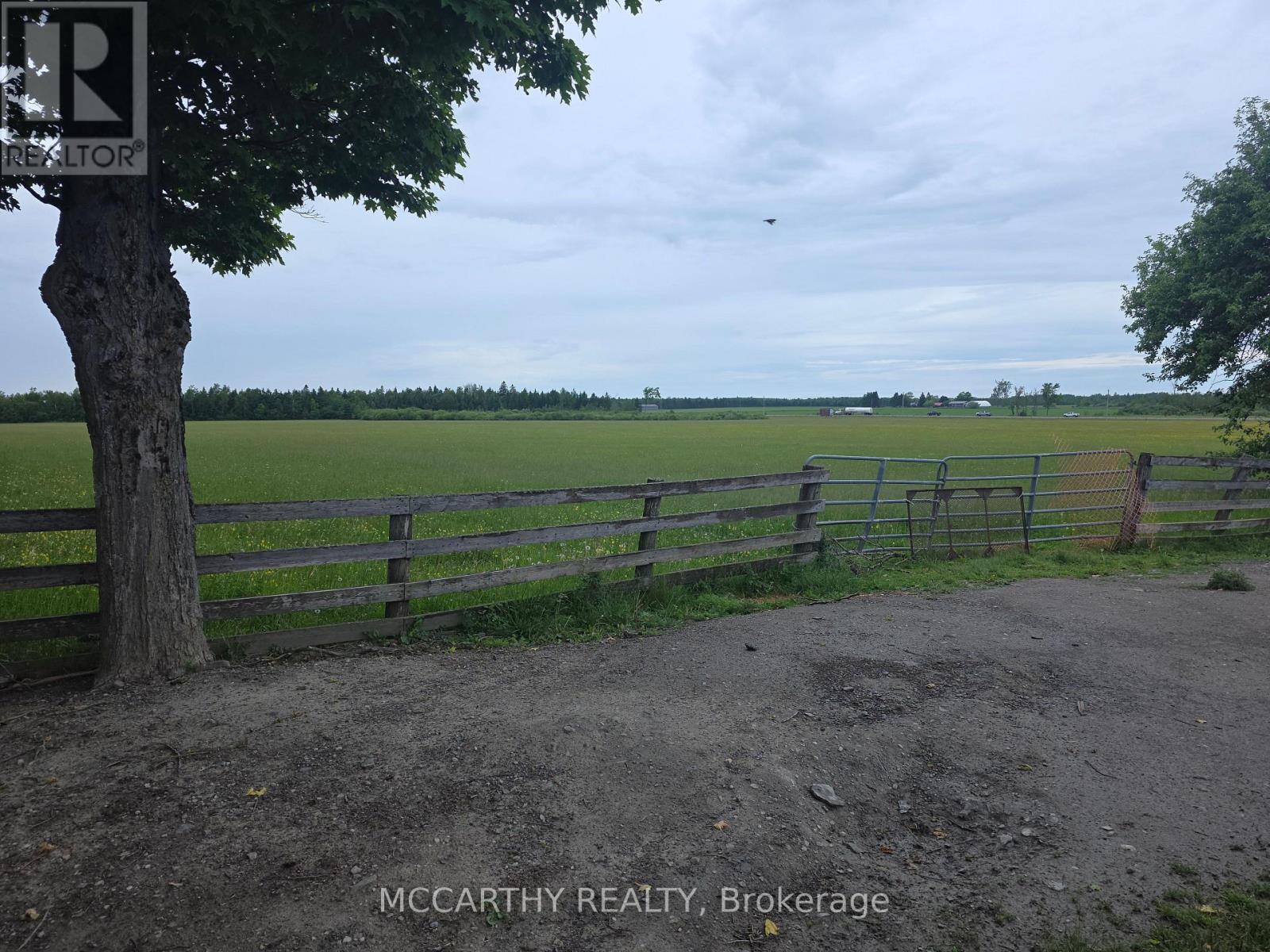 501098 Hwy # 89 Property Photo 11