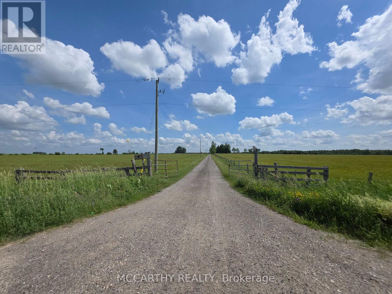 501098 Hwy # 89 Property Photo 25