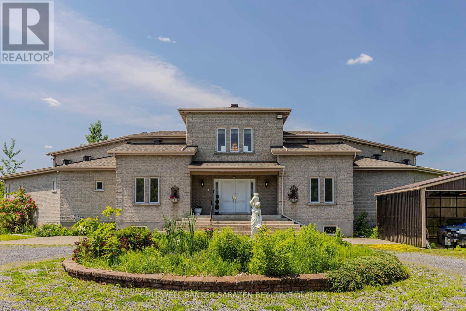 490 Montee Lajeunesse Property Photo 1