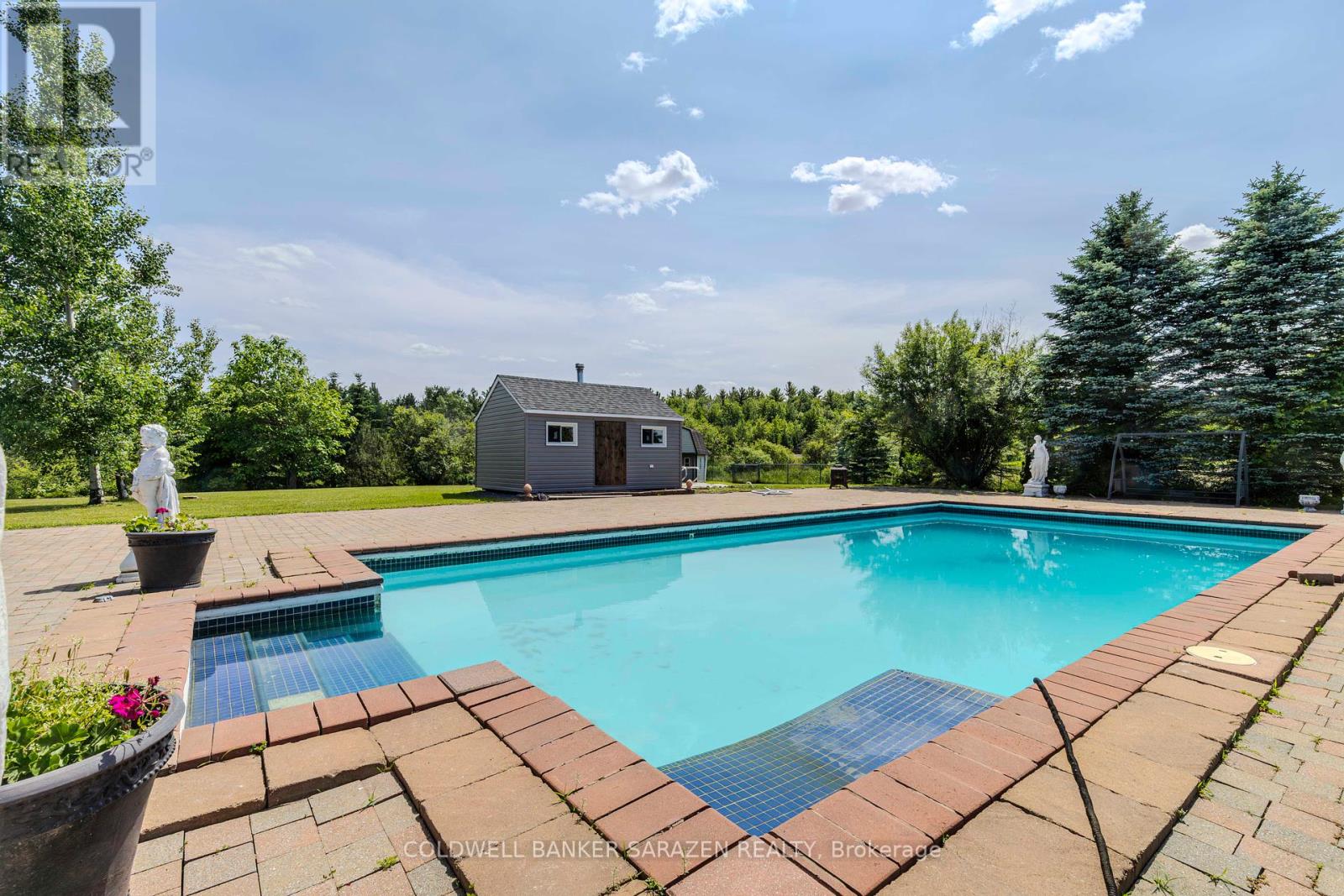 490 Montee Lajeunesse Property Photo 4