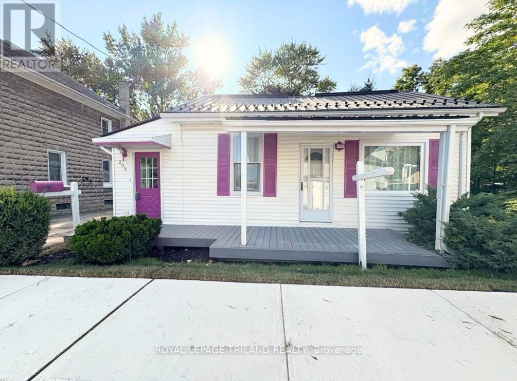 209 Water Street Property Photo 1