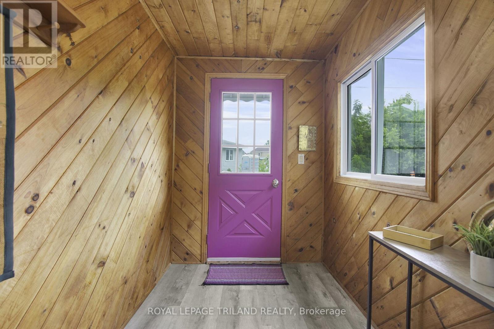 209 Water Street Property Photo 3