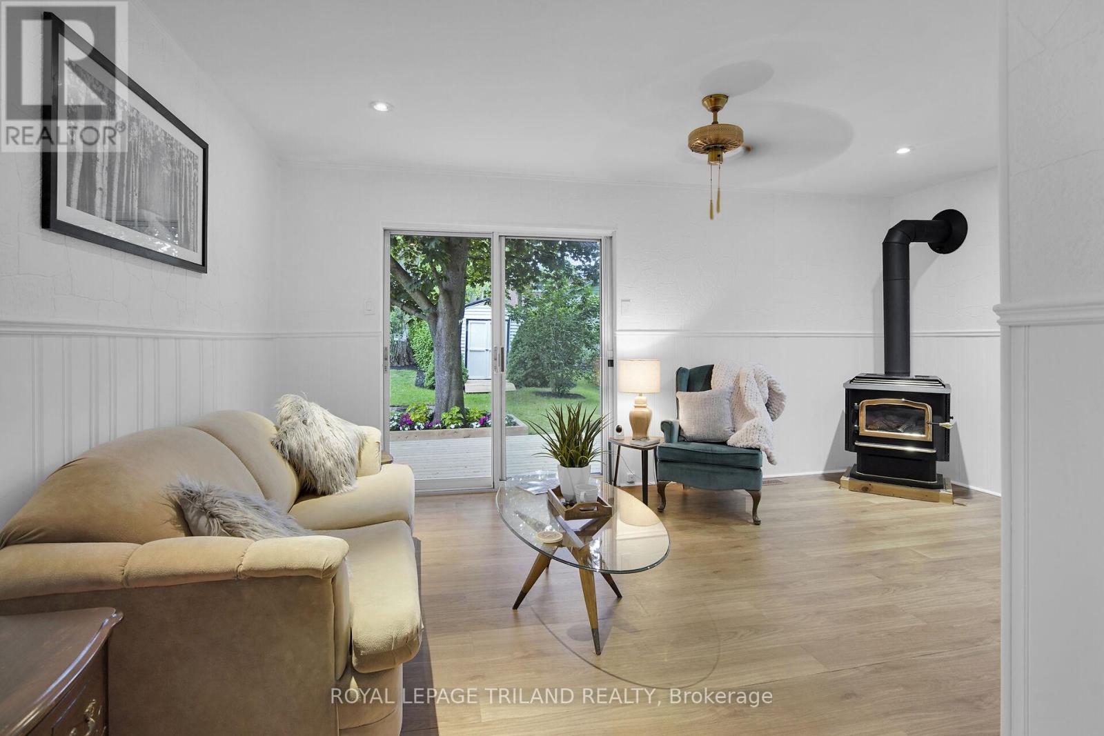 209 Water Street Property Photo 11