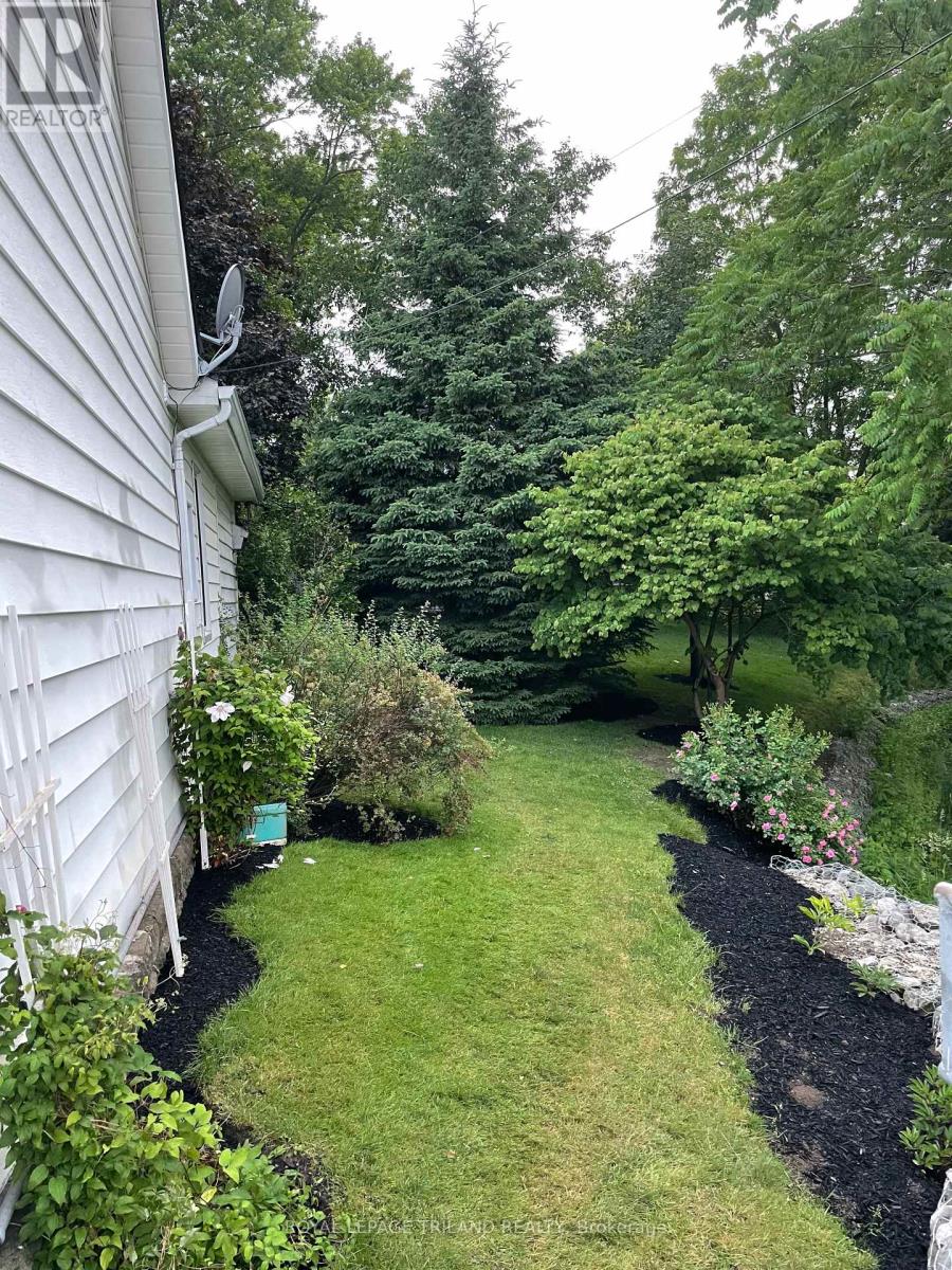 209 Water Street Property Photo 38