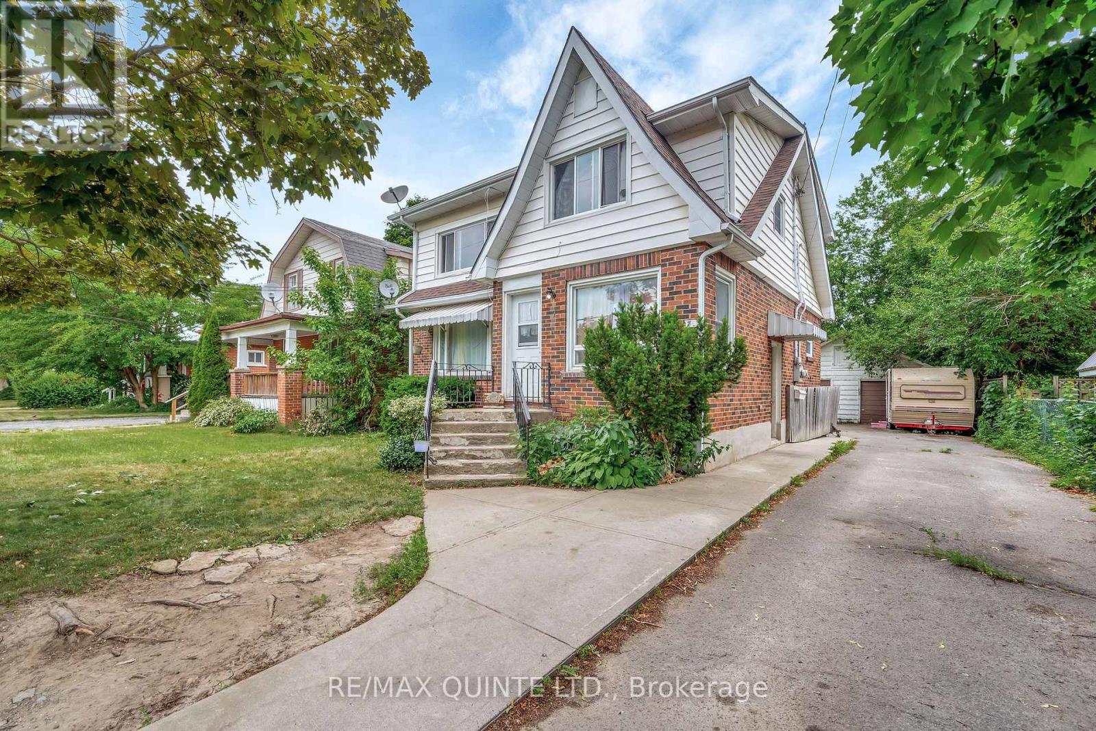 7 RITCHIE AVENUE Property Photo 1