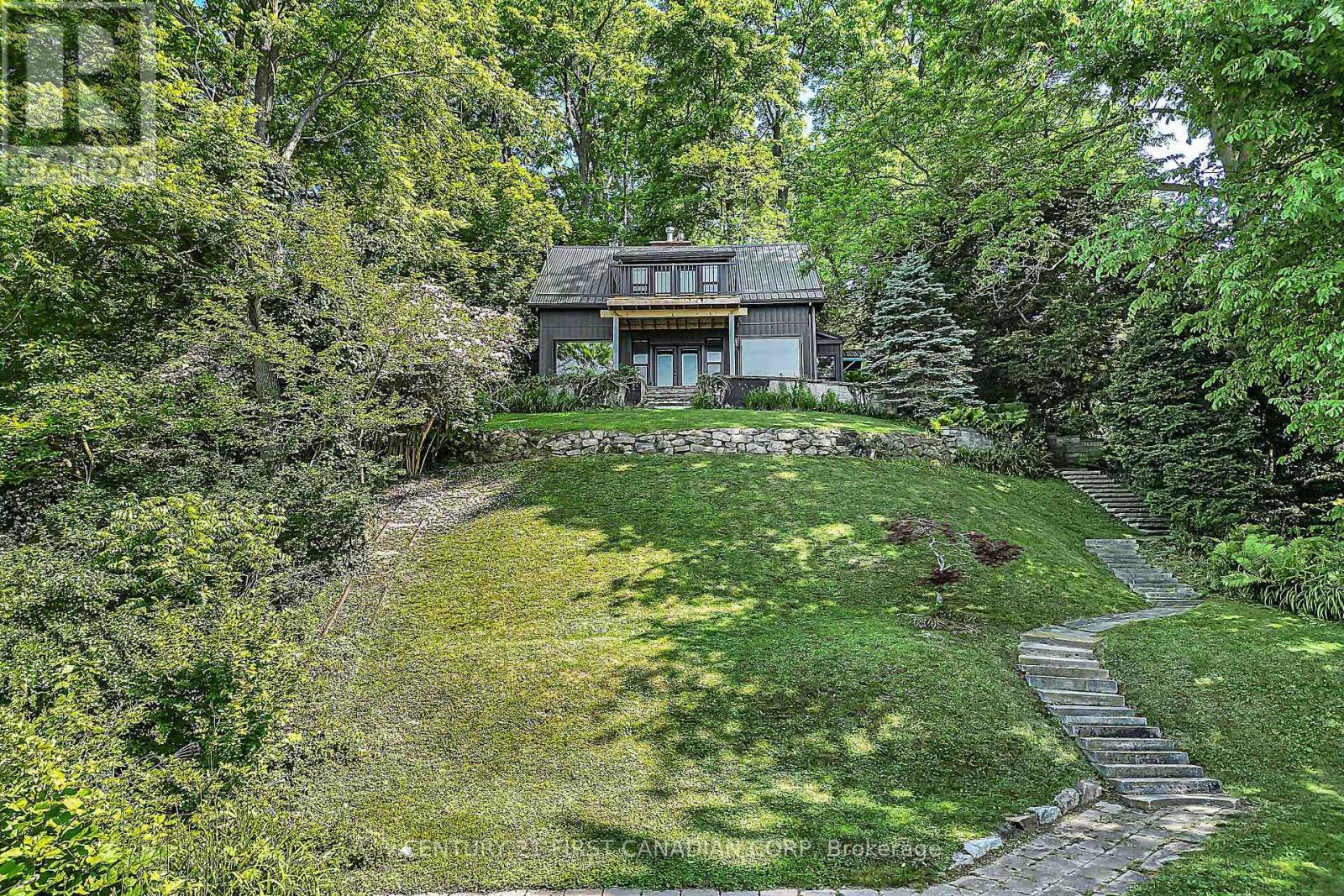 147 Harrison Place Property Photo 1