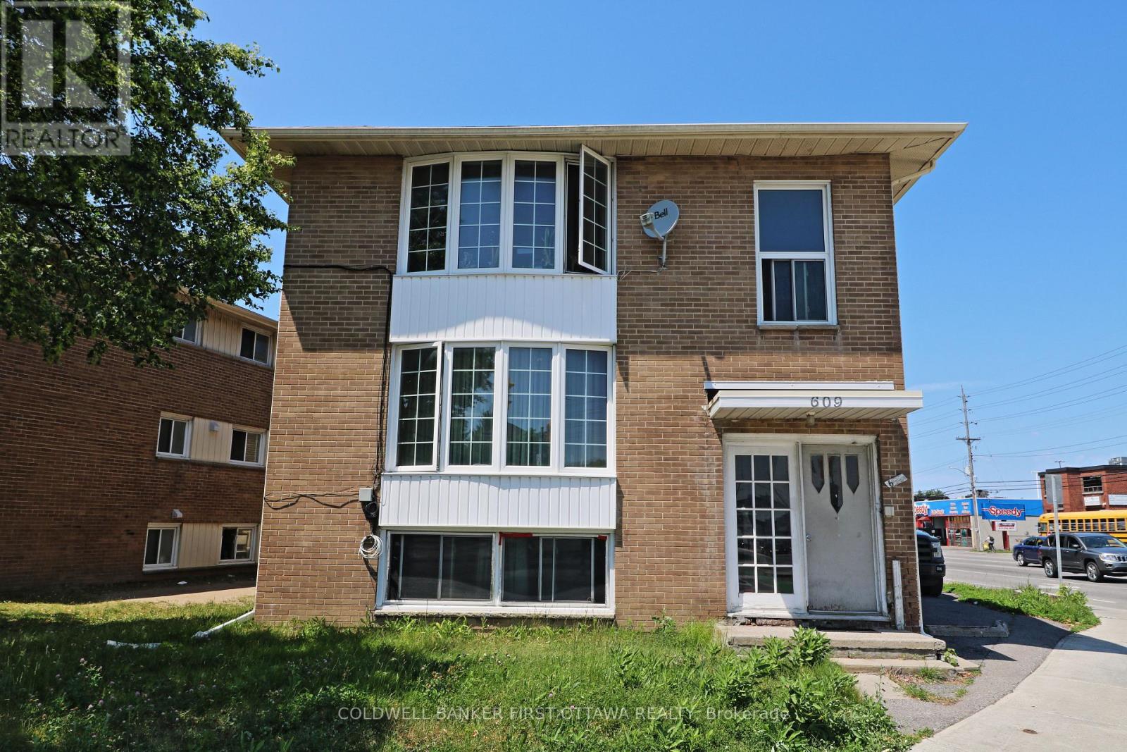 609 DONALD STREET Property Photo 1