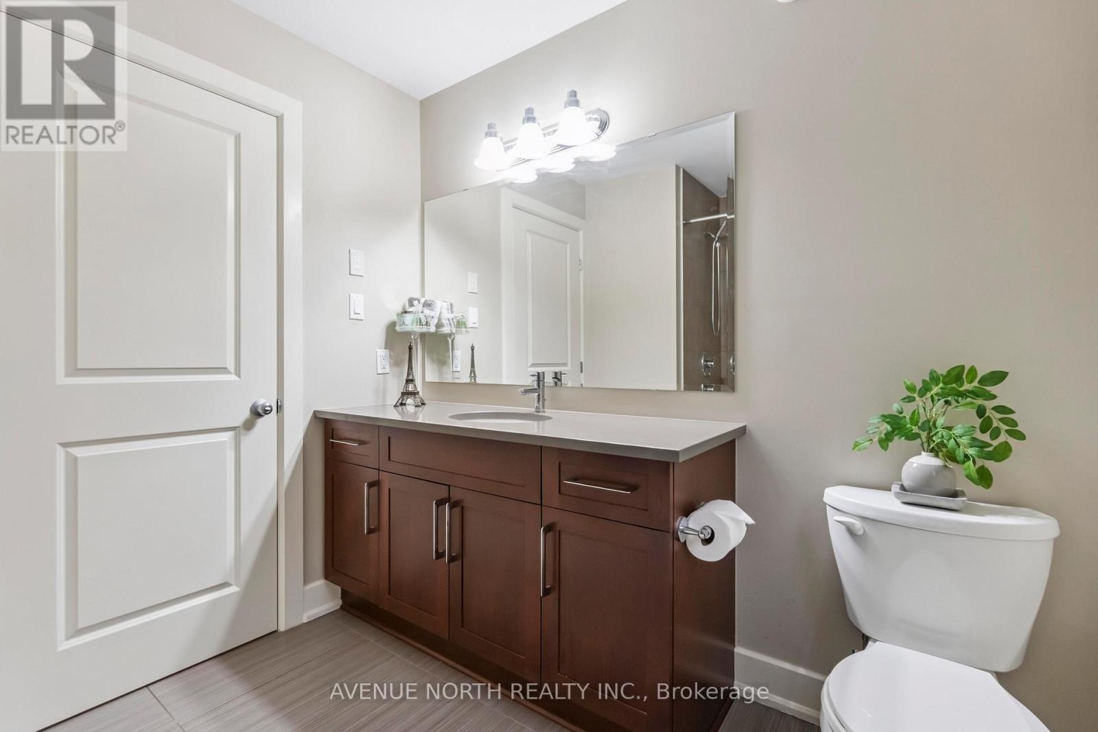 718 Bunchberry Way Property Photo 35