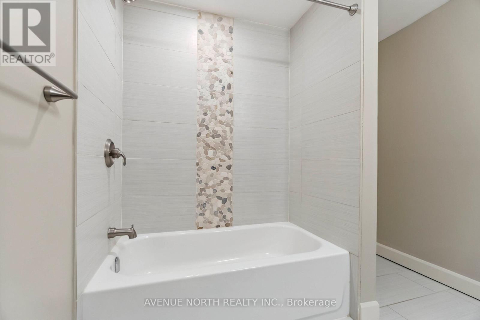 718 Bunchberry Way Property Photo 41