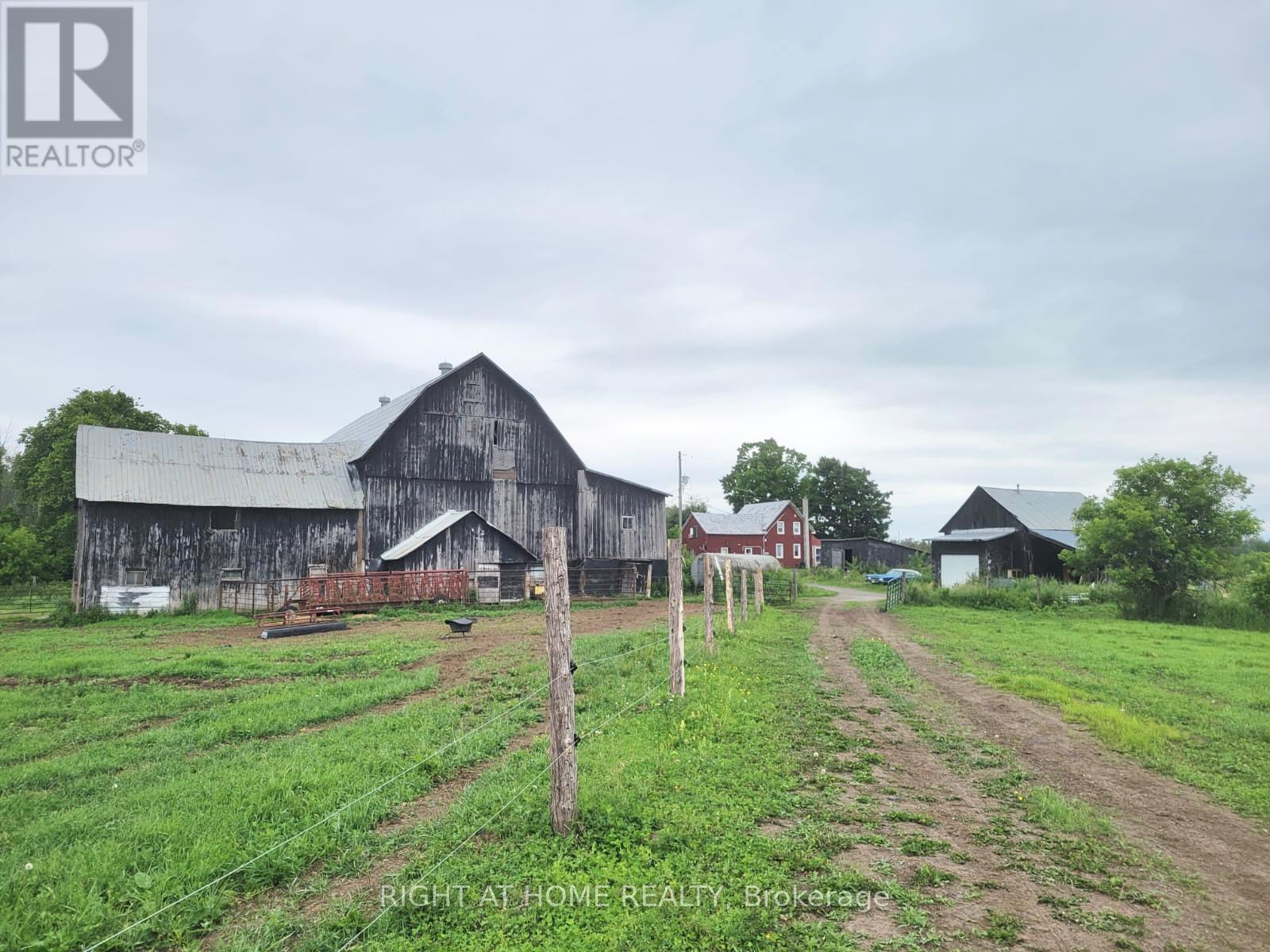7232 Franktown Road Property Photo 11