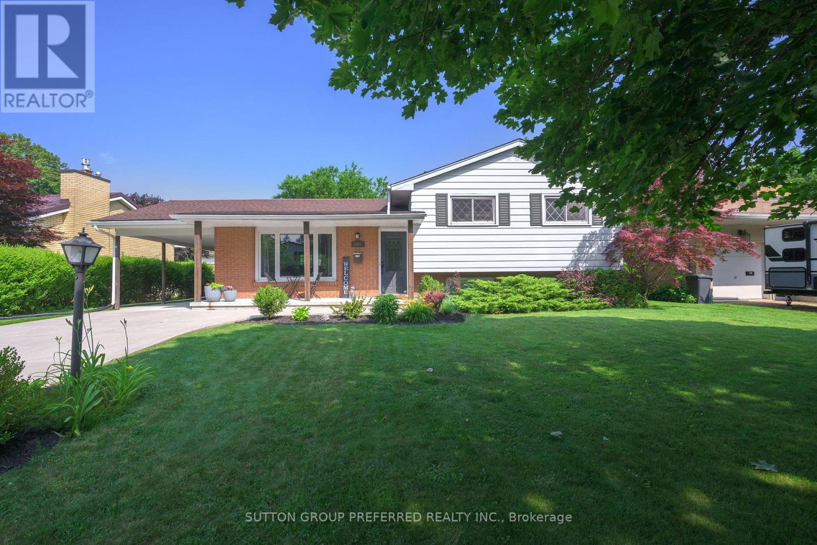 691 WIDMORE DRIVE Property Image