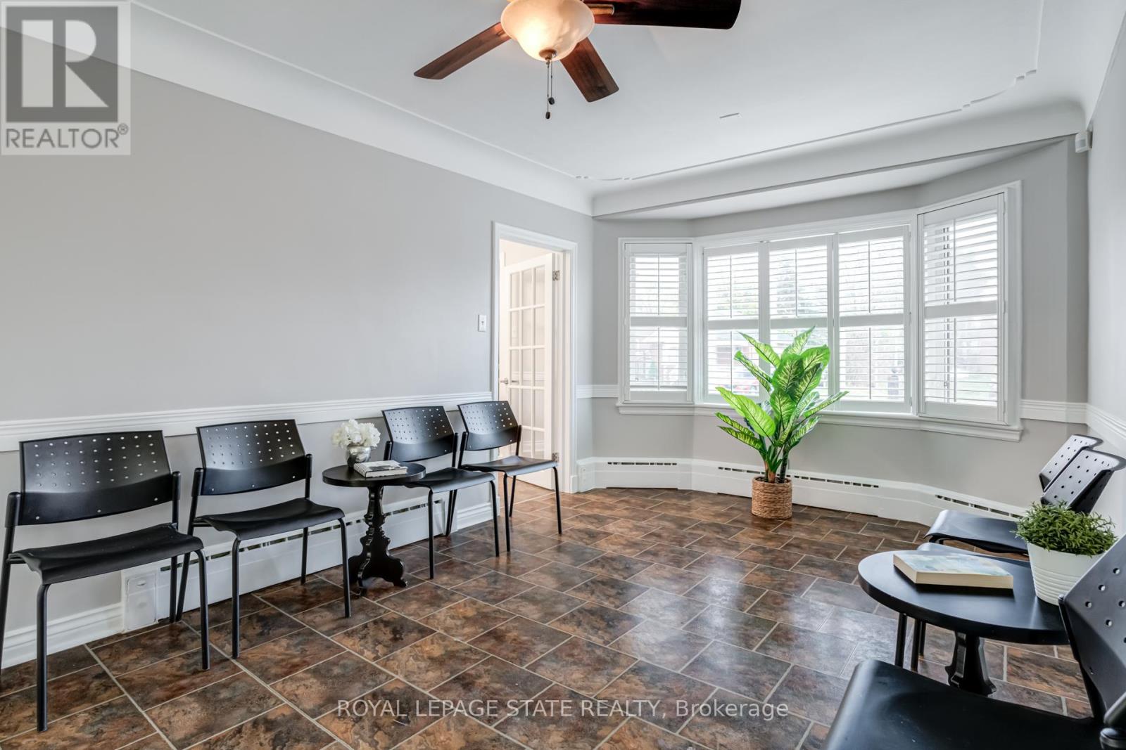 15 Empress Avenue Property Photo 6