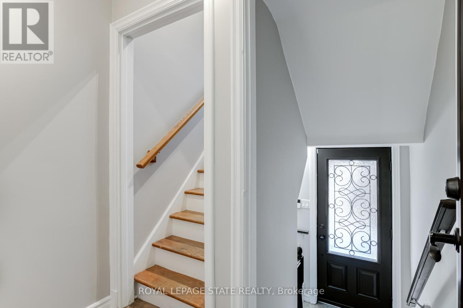 15 Empress Avenue Property Photo 16