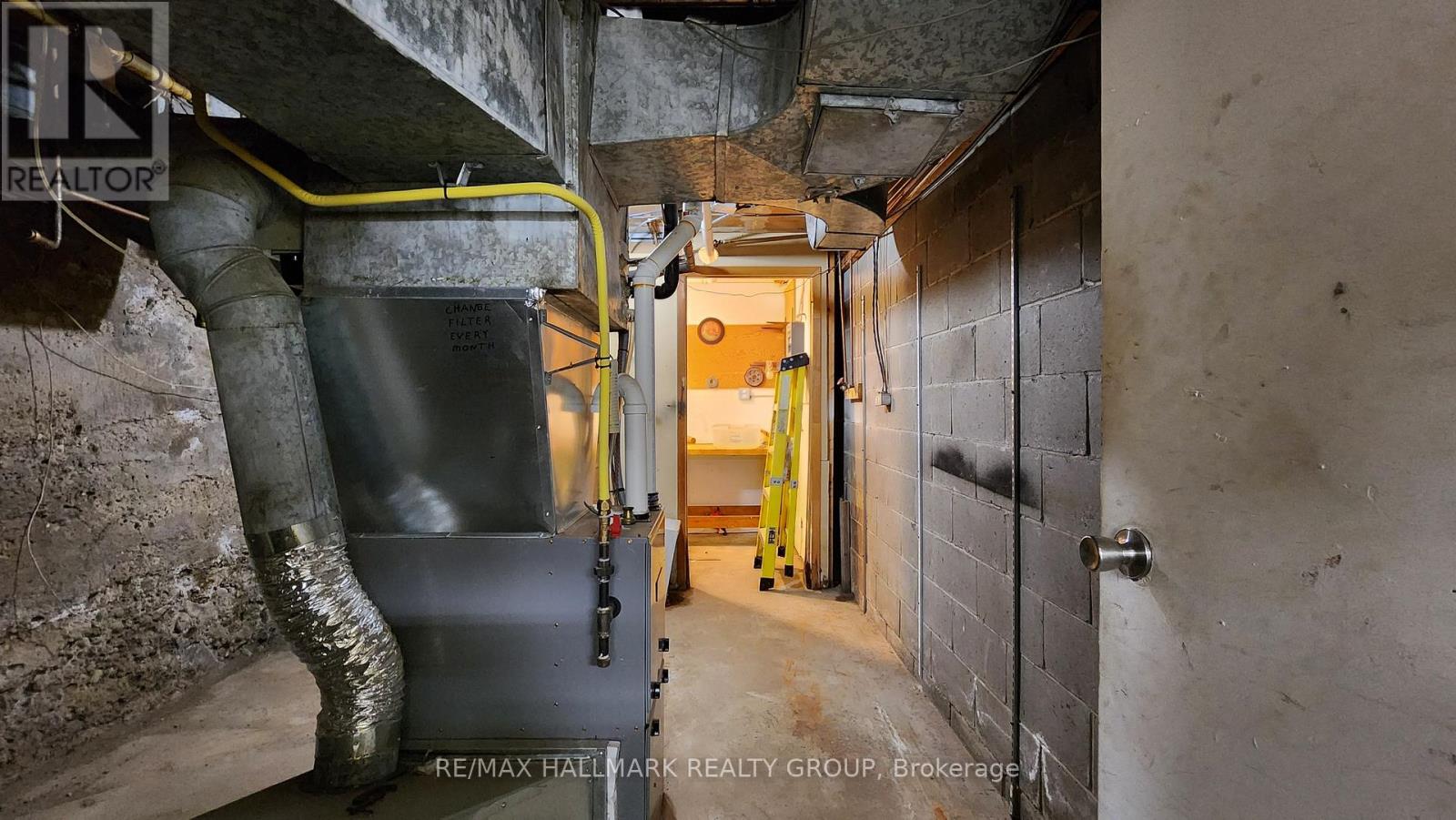 1240 Bank Street Property Photo 10