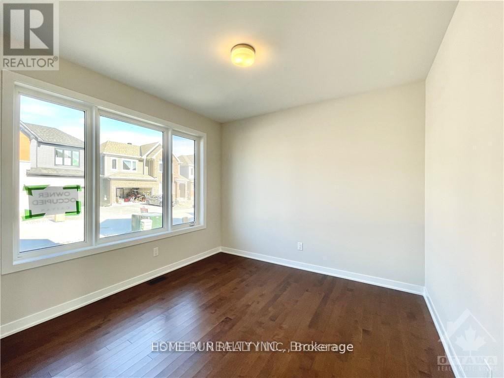 764 Eminence Street Property Photo 4