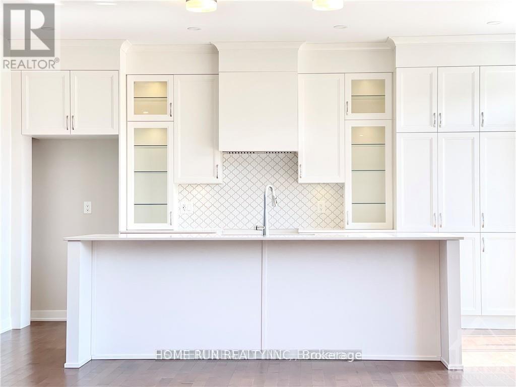 764 Eminence Street Property Photo 8