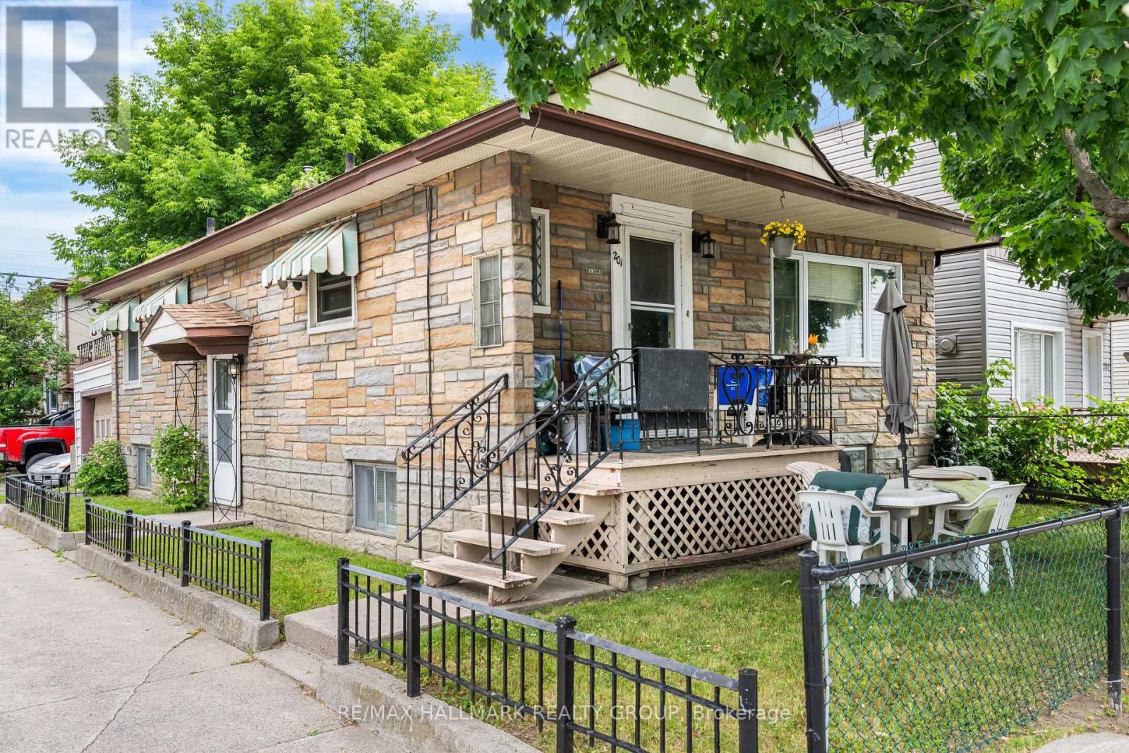 201 ETHEL STREET Property Photo 1