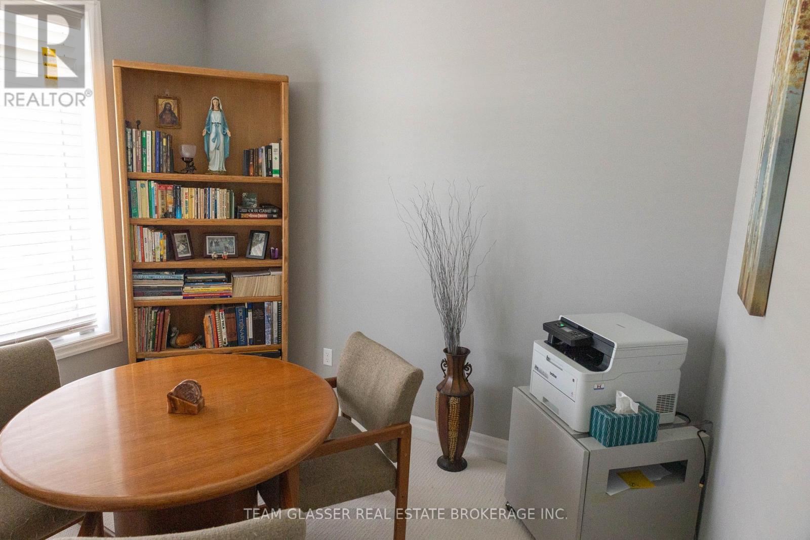 25 Birchall Lane Property Photo 4