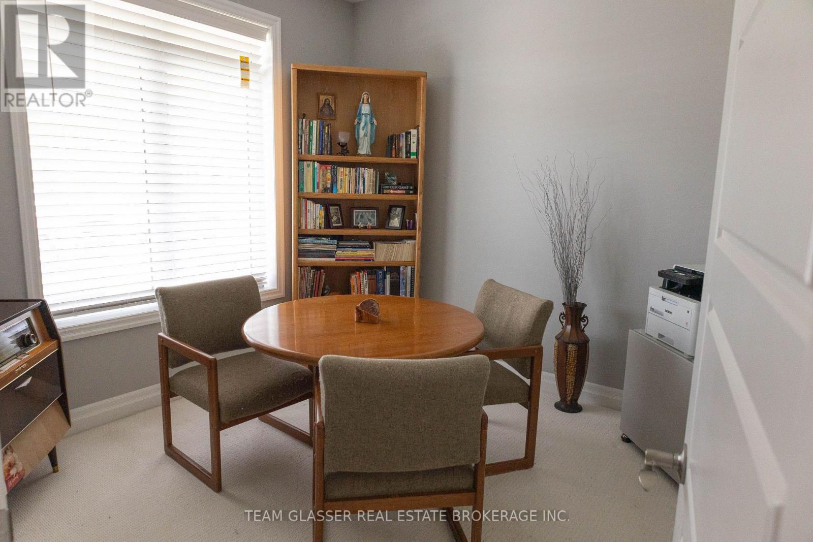 25 Birchall Lane Property Photo 5