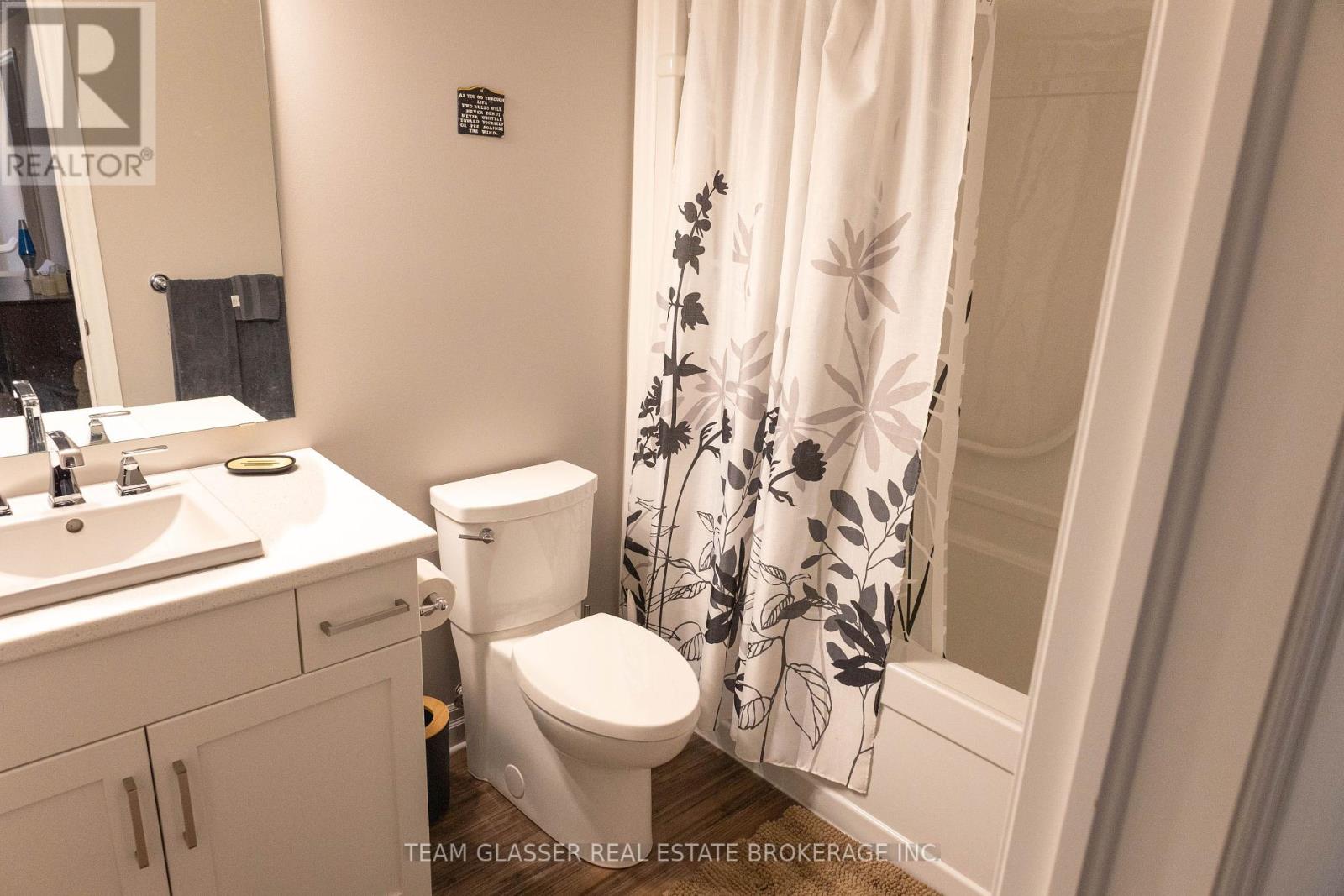 25 Birchall Lane Property Photo 10