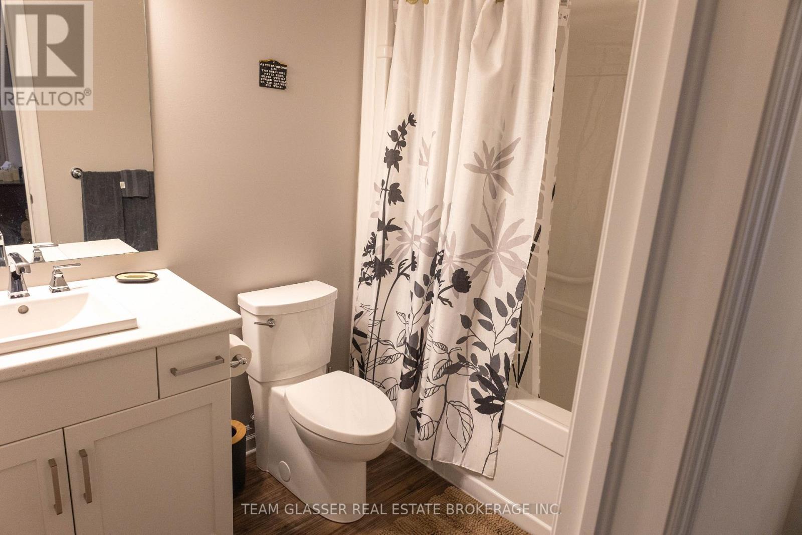 25 Birchall Lane Property Photo 11