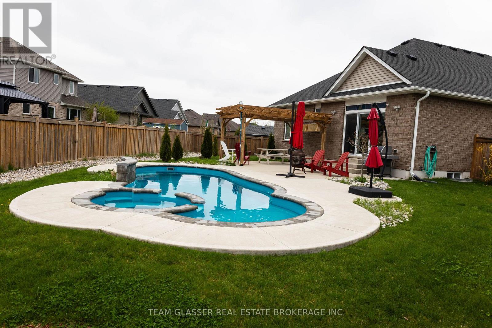 25 Birchall Lane Property Photo 26