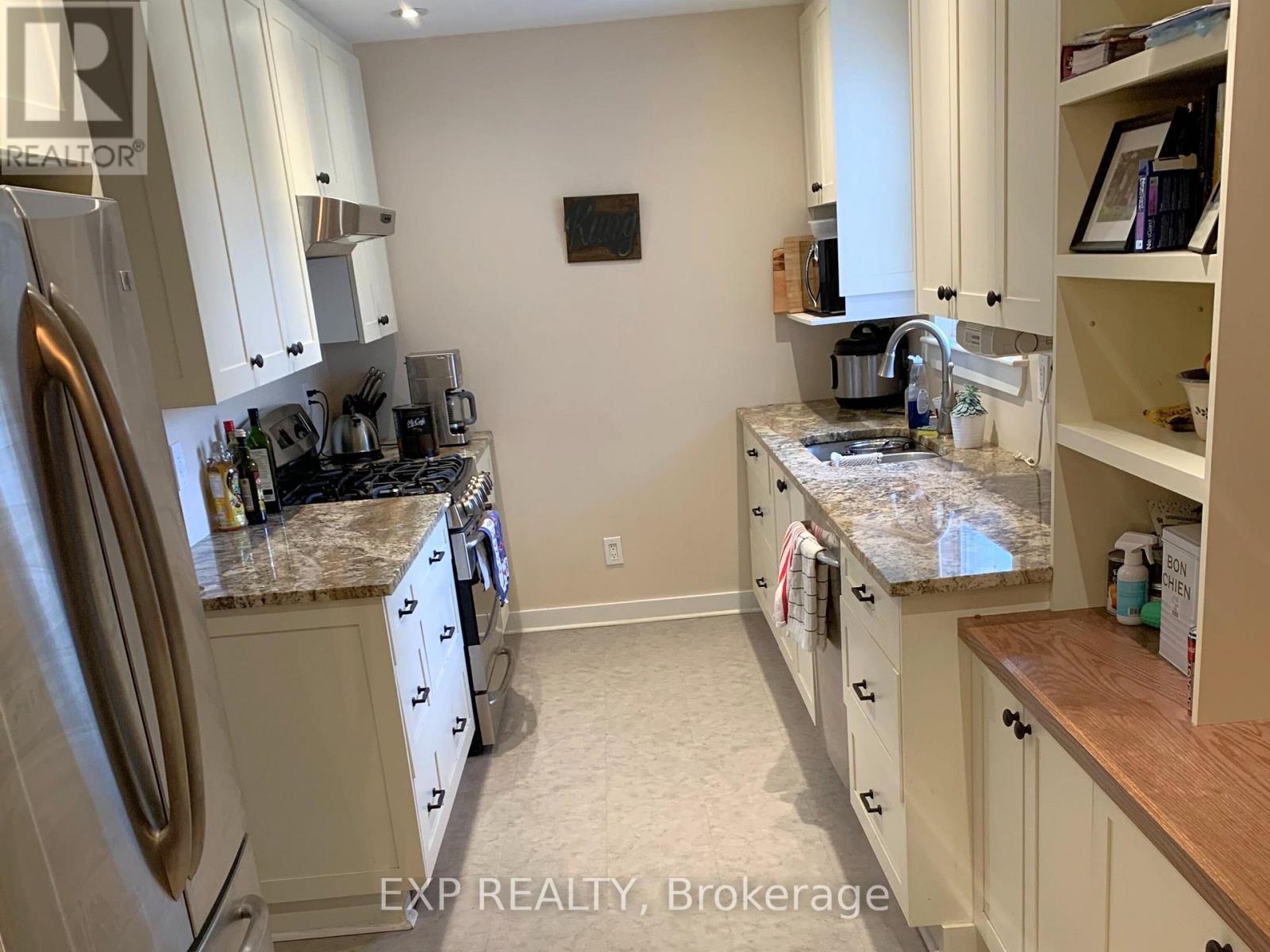 1552 Caledon Street Property Photo 18