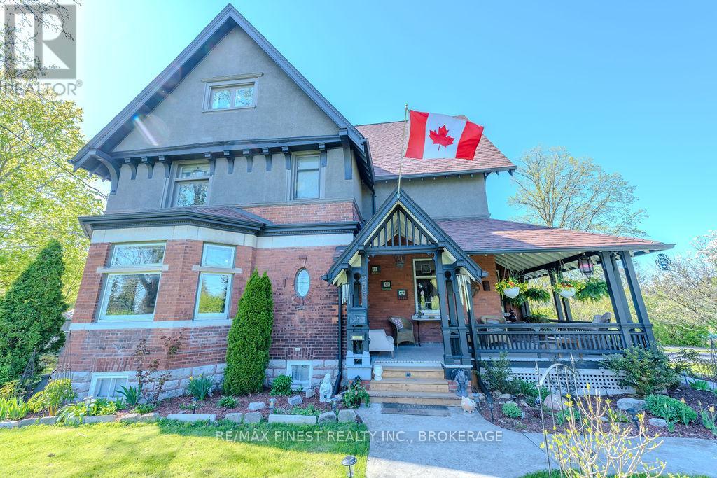 265 DUNDAS STREET W Property Photo 1