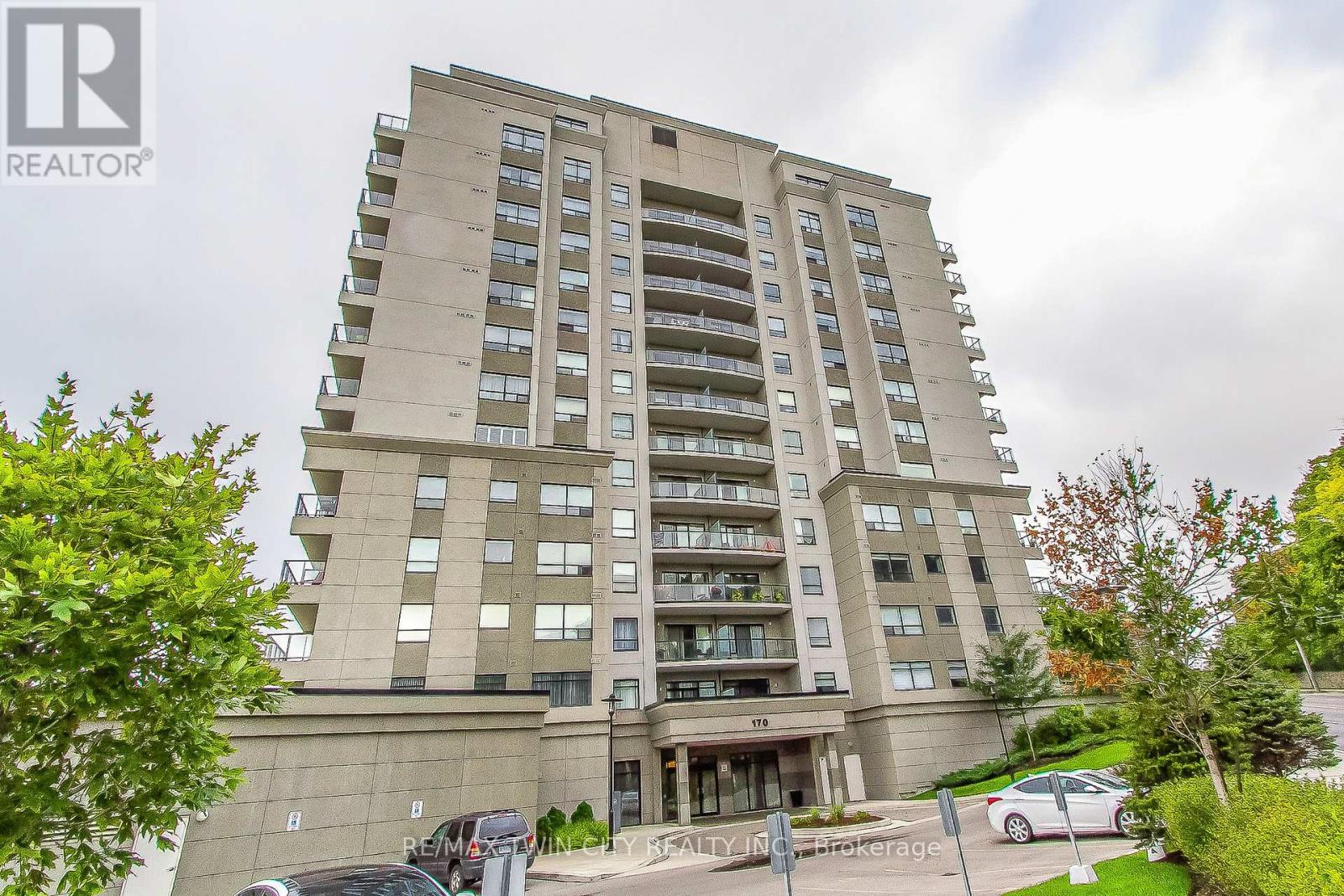 807 - 170 WATER STREET N Property Photo 1