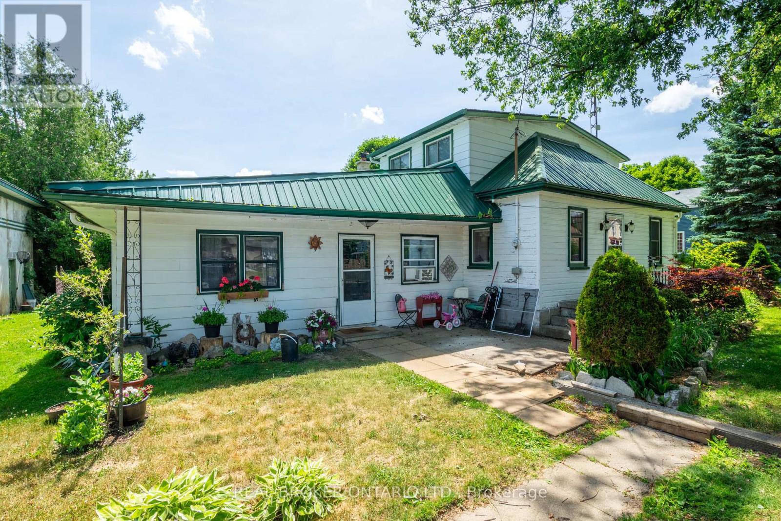 1247 OLD 8 HIGHWAY Property Photo 1