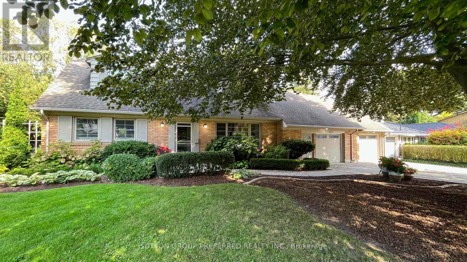 433 WEST MILE ROAD Property Photo 1
